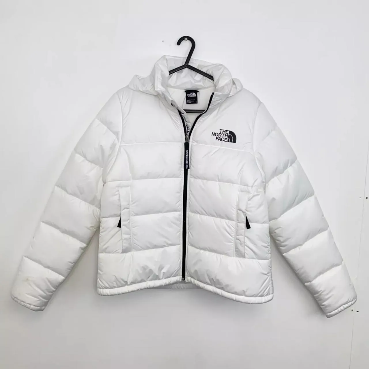 Preowned The North Face Womens Padded Puffer Jacket Size M White Outdoor TNF.