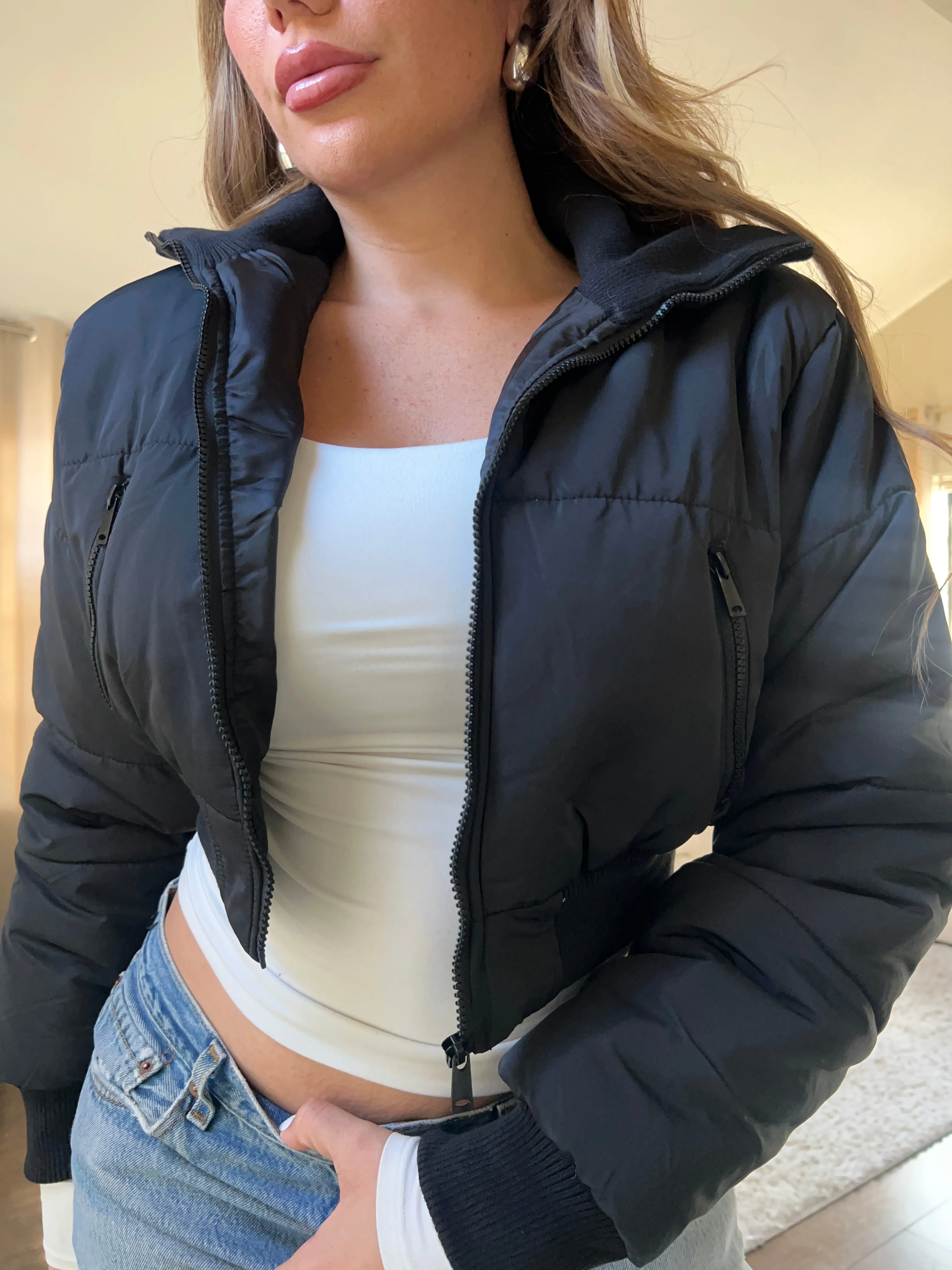 Zoe Cropped Jacket (Black)